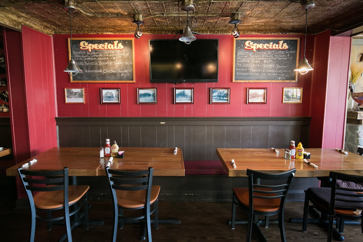 Missy's Main Street Cafe